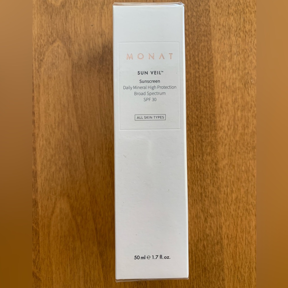 MONAT Sun Veil Facial Mineral Sunscreen